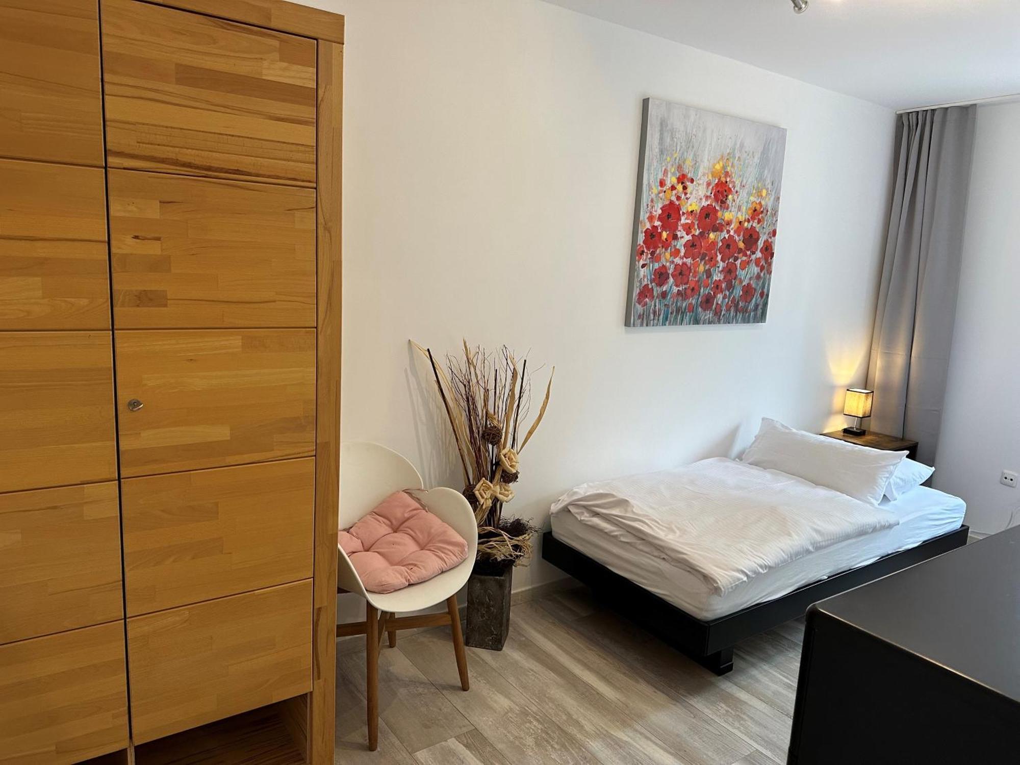 Mm Lodge - Apartments In Innenstadtlage Mit Parkplatz Augsburg Luaran gambar